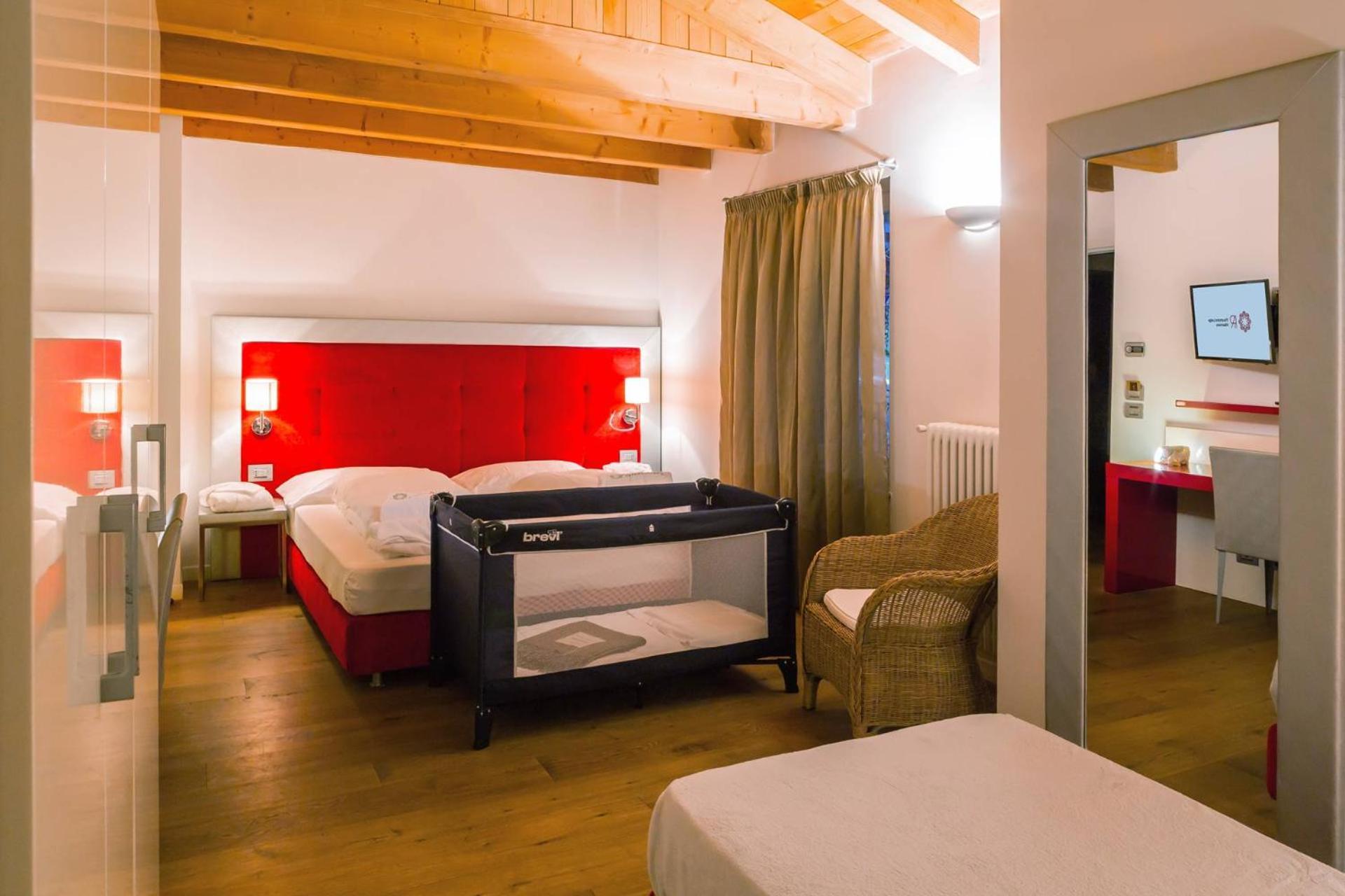 Ar Mountains Lodge Villachiara Branzi Eksteriør bilde