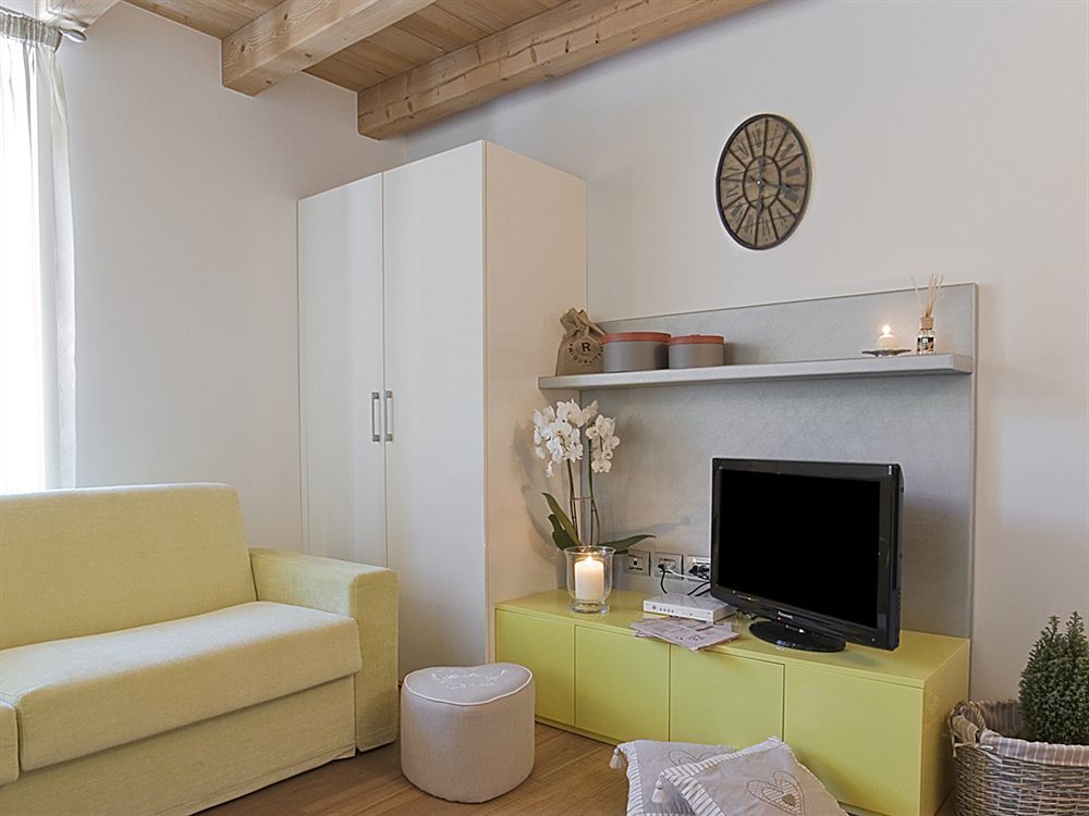 Ar Mountains Lodge Villachiara Branzi Eksteriør bilde